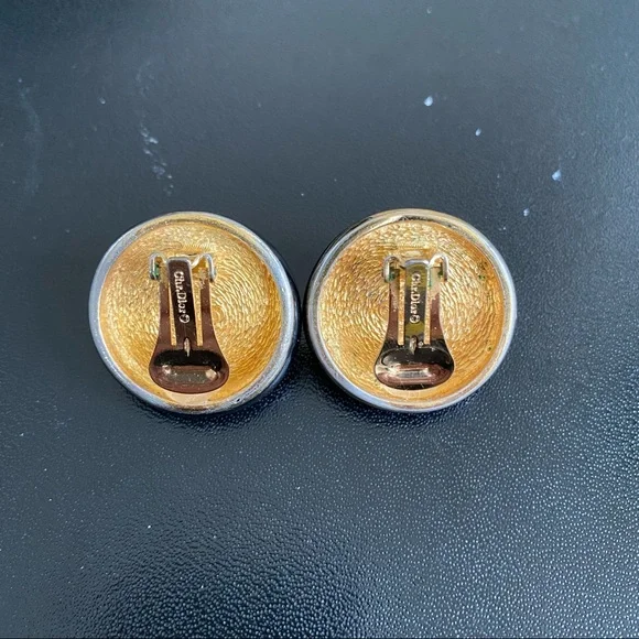 Vintage Dior Pearl Earrings - Picture 4 of 4